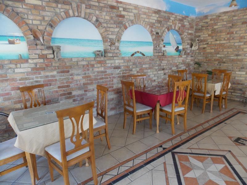 Hotel Real Саранда Экстерьер фото