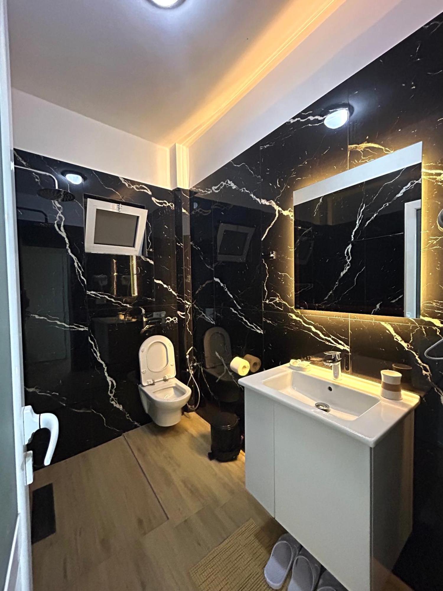 Hotel Real Саранда Экстерьер фото